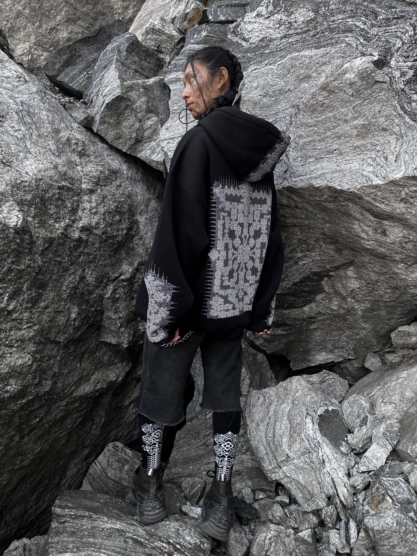 Relics of Ancient Future .02